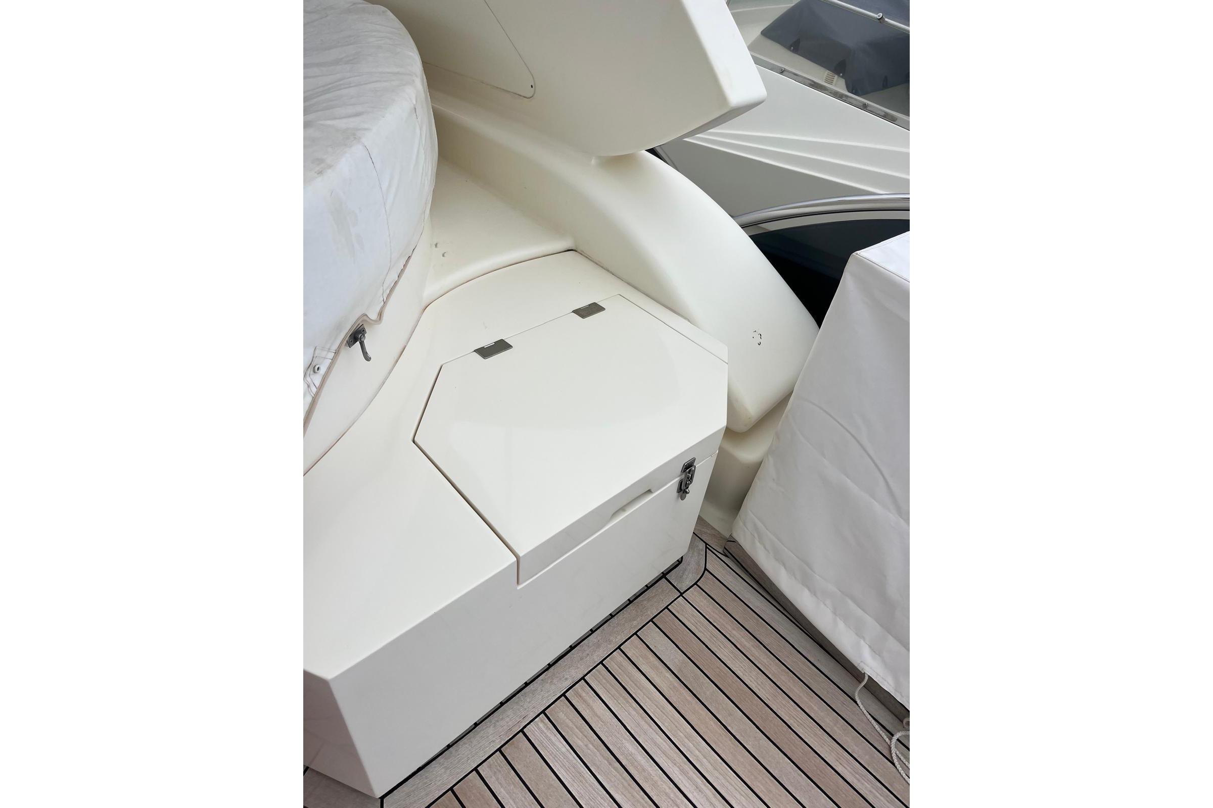 Astondoa 72 GLX