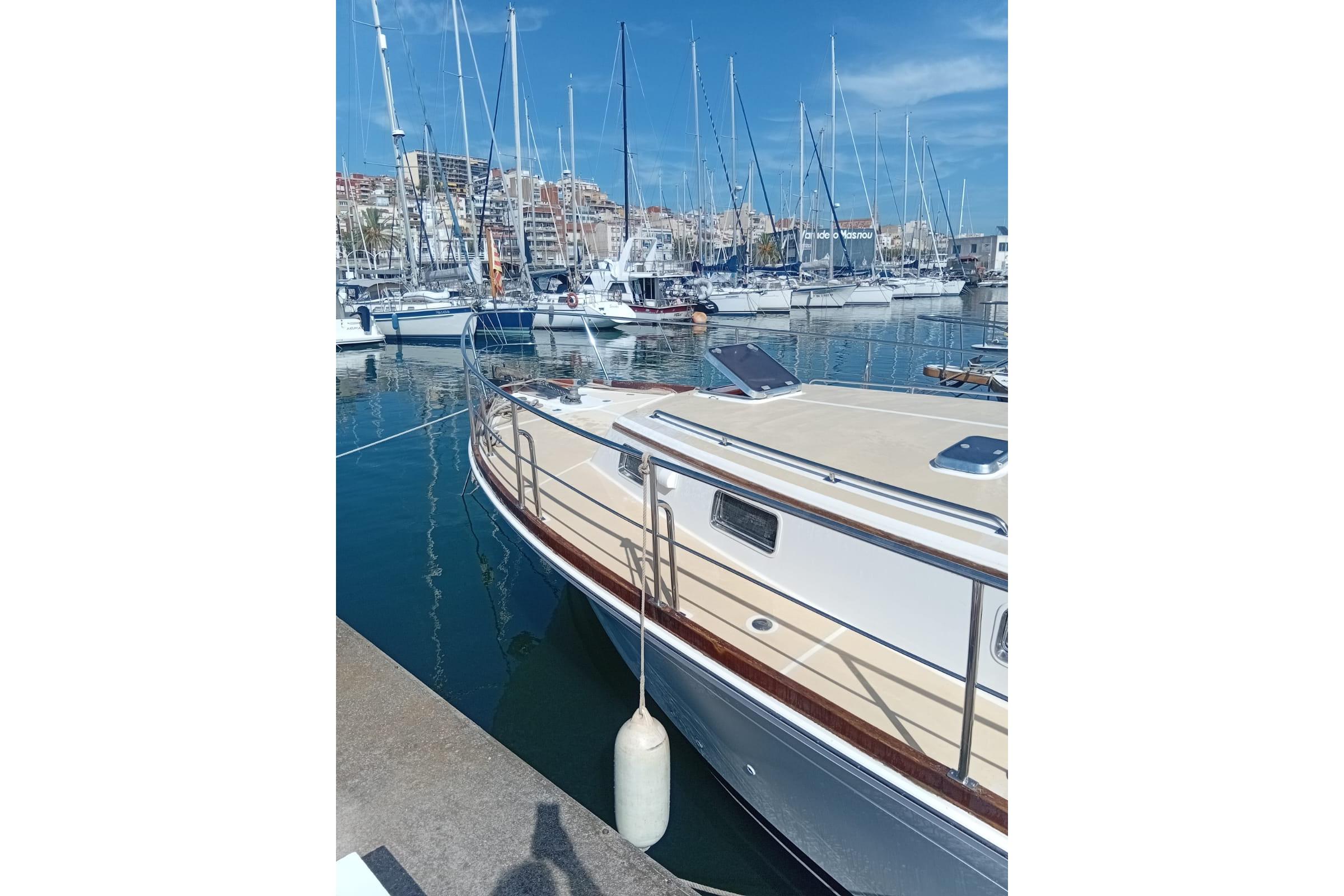 Grand Banks 38 Eastbay EX